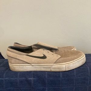 Light Gray Stefan Janoski Skate Shoes